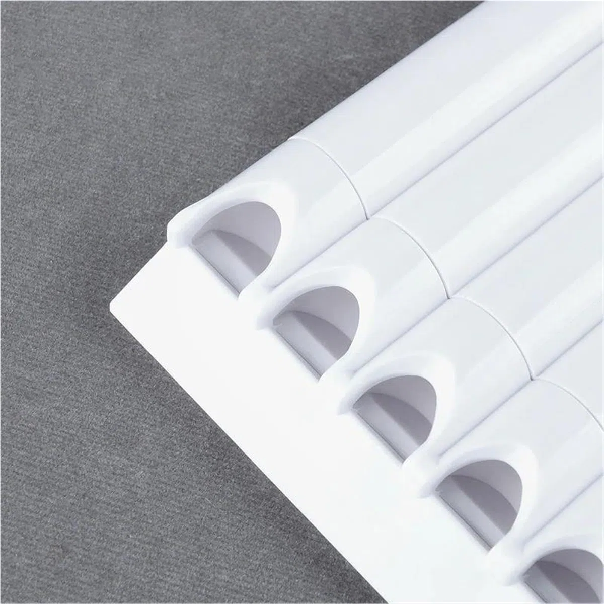 La Flûte De Pan 18 Tuyaux De Flûte De Poêle Clé G En Plastique ABS Instrument De Musique Traditionnel À Vent Pour Débutant Et Amateur De Musique(Black)